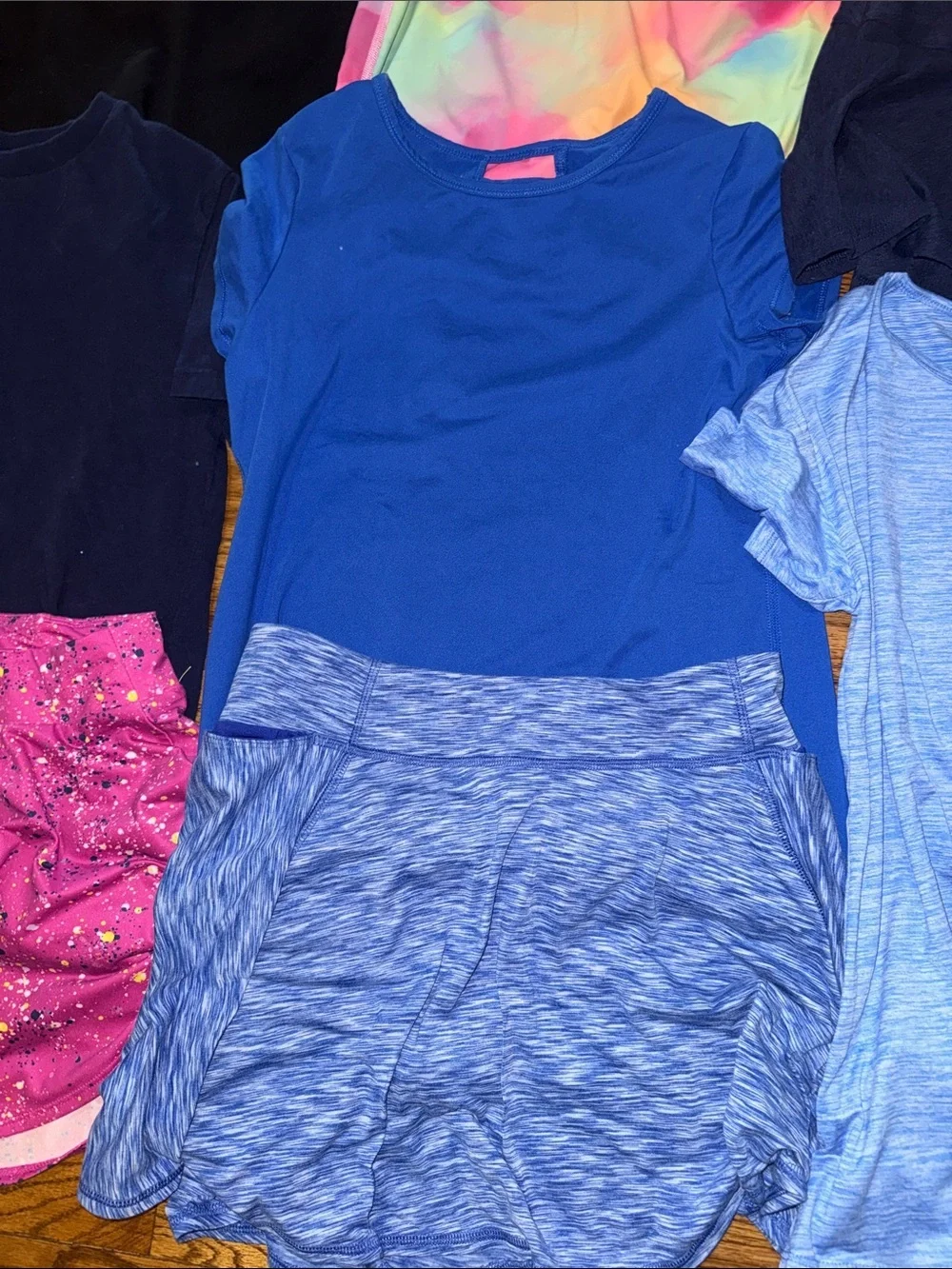 Girls bundle of 10 tops & 10 skorts various brands some NWT perfect for school